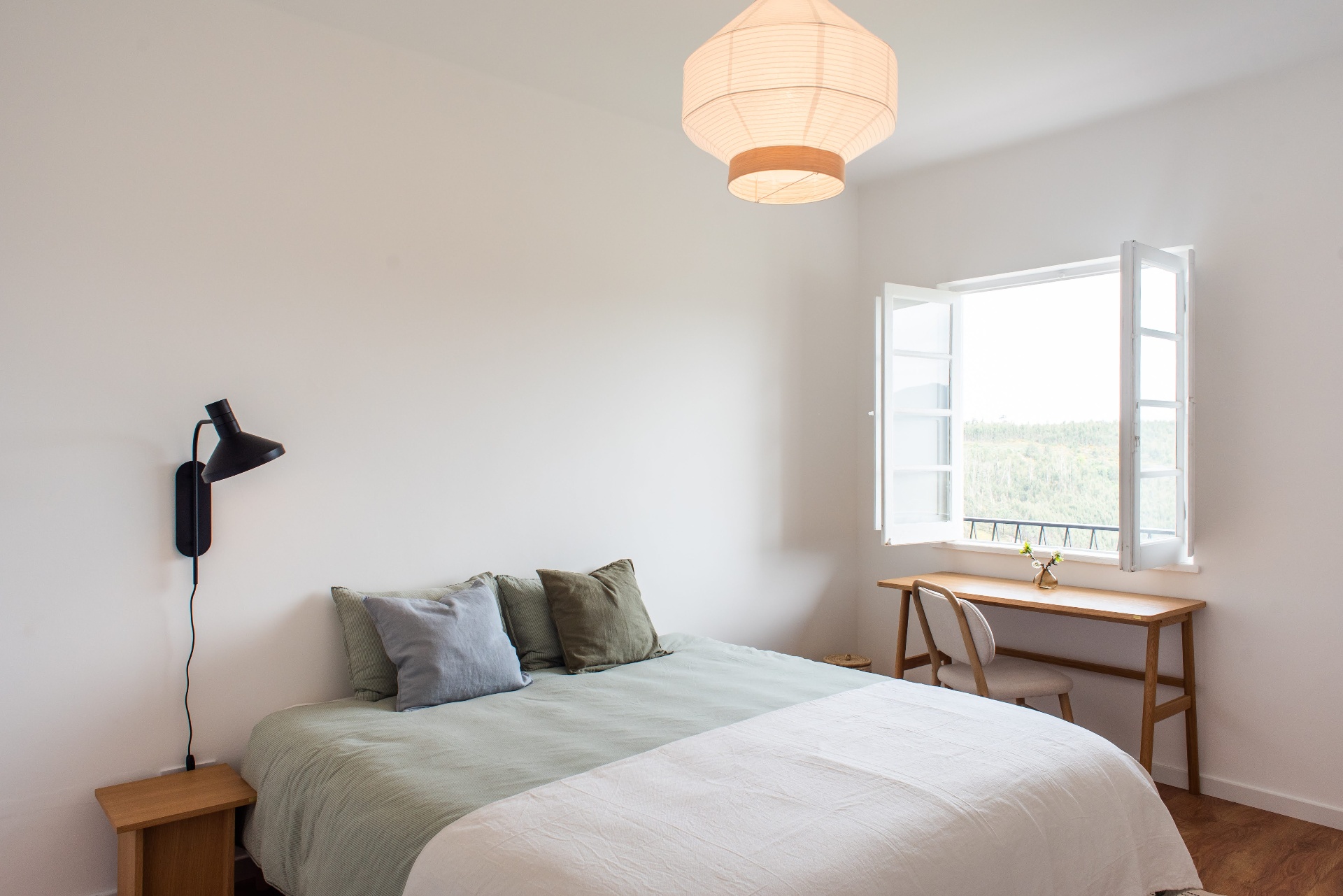Bela room sage